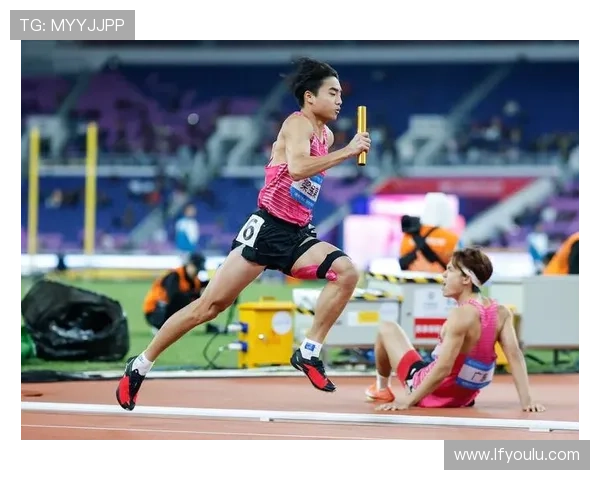 全运会田径男子铅球决赛精彩纷呈 赛场对决见证突破与挑战